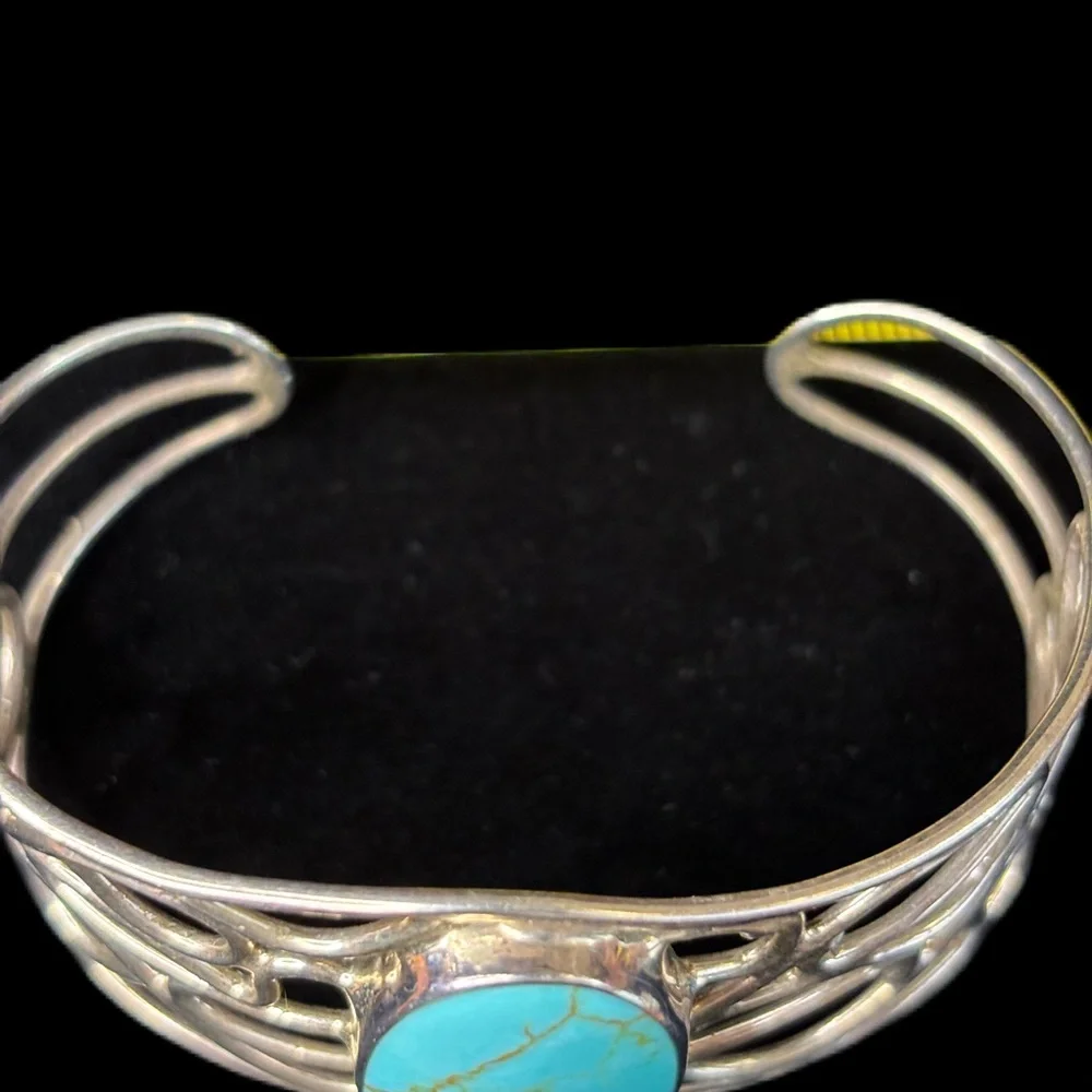 Faux Turquoise Oval Stone Openwork Silver-Toned Cuff
